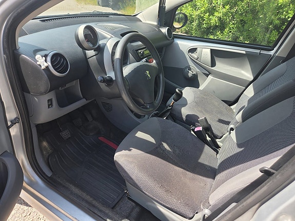 Peugeot 107 10 of 11