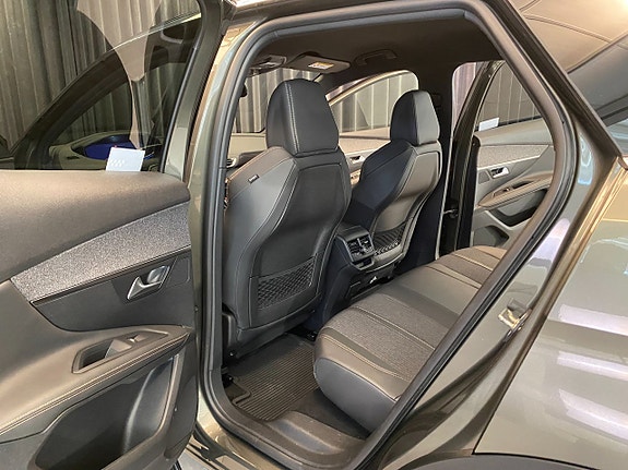 Peugeot 3008 27 of 30