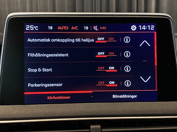 Peugeot 3008 15 of 30