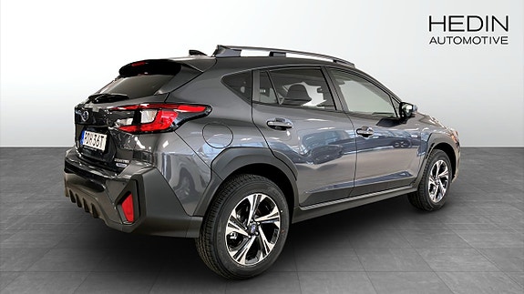 Subaru Crosstrek 2 of 5