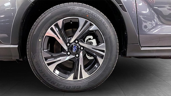 Subaru Crosstrek 9 of 12