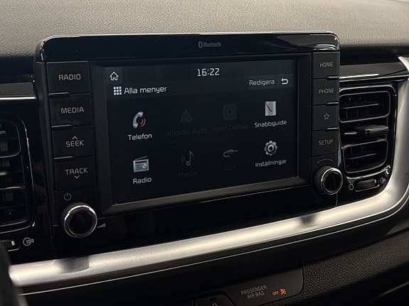 Kia Stonic 17 of 23