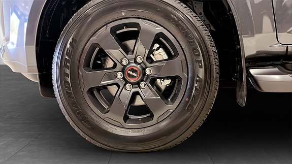 Isuzu D-max 9 of 9