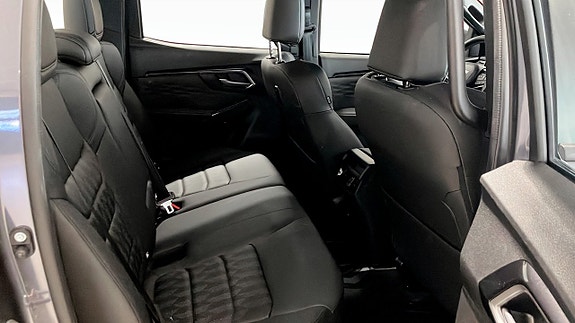 Isuzu D-max 5 of 9