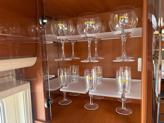 Frankia 840 Luxury Class 177hk Solcell Alde AC Ugn El-Taksäng Kedja 30 of 30