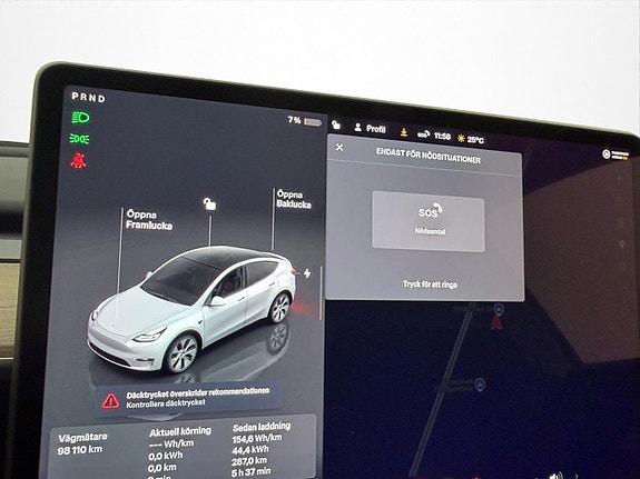 Tesla Model Y 29 of 30
