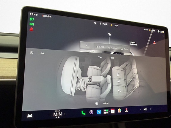 Tesla Model Y 21 of 30
