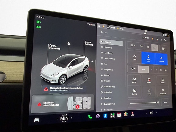 Tesla Model Y 22 of 30