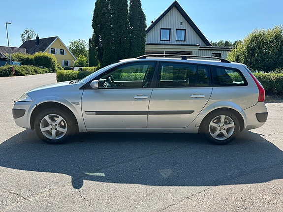 Renault Megane II 5 of 5