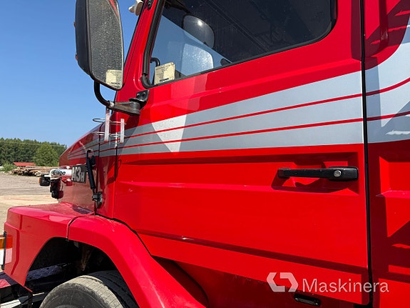 Tippbil Scania T143H V8 6x2 17 of 27