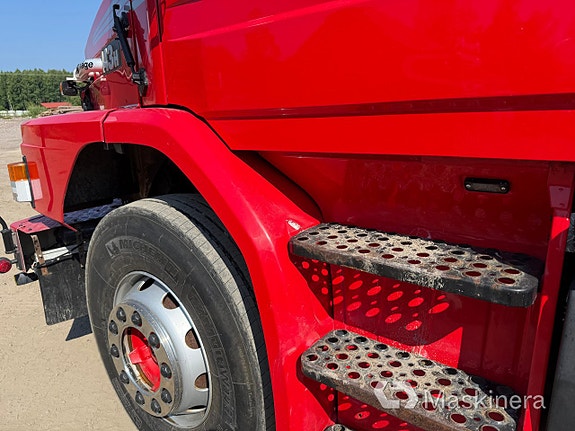 Tippbil Scania T143H V8 6x2 16 of 27