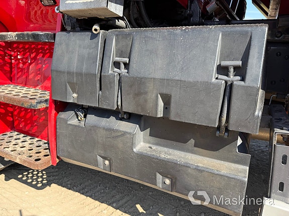 Tippbil Scania T143H V8 6x2 19 of 27