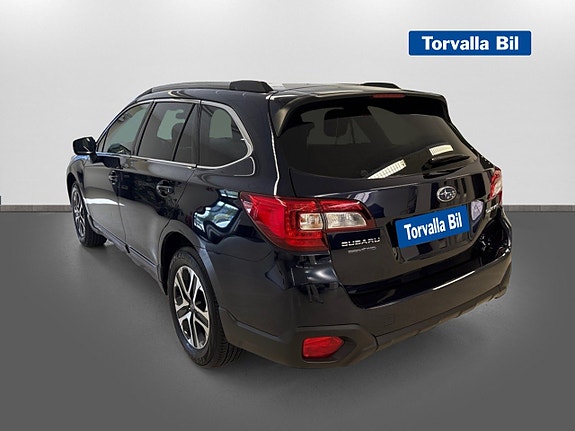 Subaru Outback 7 of 15