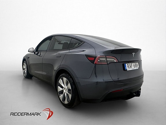 Tesla Model Y 6 of 30