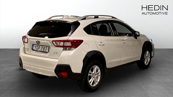 Subaru XV 2 of 5
