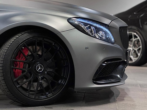 Mercedes-Benz AMG C63 S 11 of 28