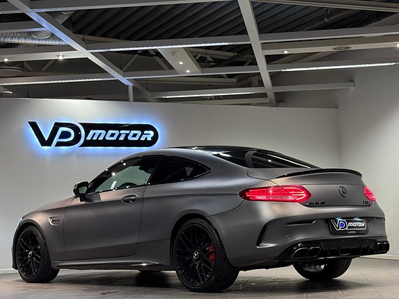 Mercedes-Benz AMG GT Black Series 4 of 5