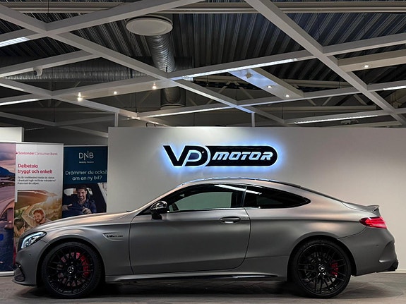 Mercedes-Benz AMG GT Black Series 2 of 5