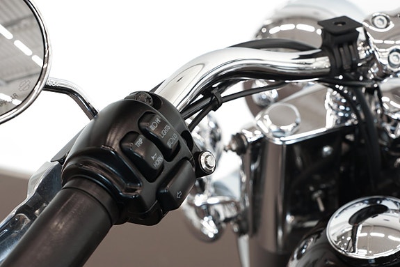 Harley-Davidson FLSTN | Jekill & Hyde | Lejonkulan | 1 ägare | Fr. 1093:-/mån 10 of 15