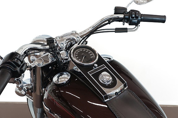 Harley-Davidson FLSTN | Jekill & Hyde | Lejonkulan | 1 ägare | Fr. 1093:-/mån 9 of 15