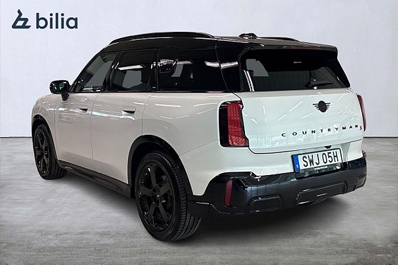 MINI Countryman S 2 of 5