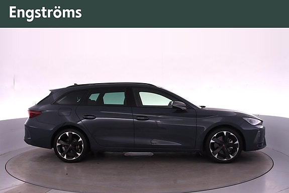 Cupra Leon 2 of 5