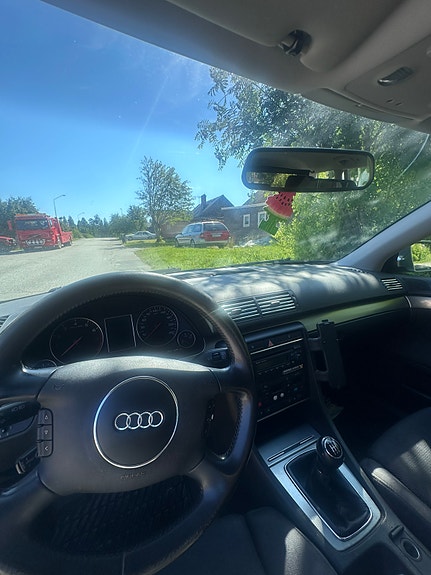 Audi A4 7 of 7