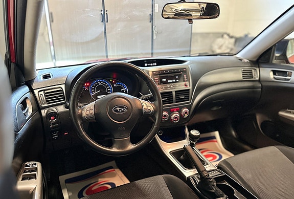 Subaru Impreza 13 of 22