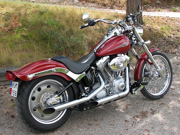 Harley-Davidson Softail Standard 5 of 8