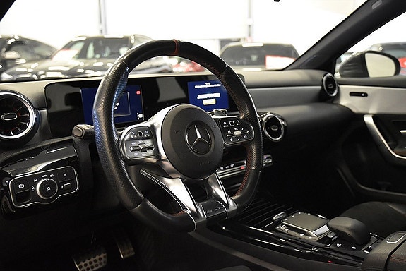 Mercedes-Benz A35 9 of 18