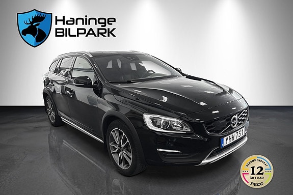 Volvo V60 Cross Country 5 of 5