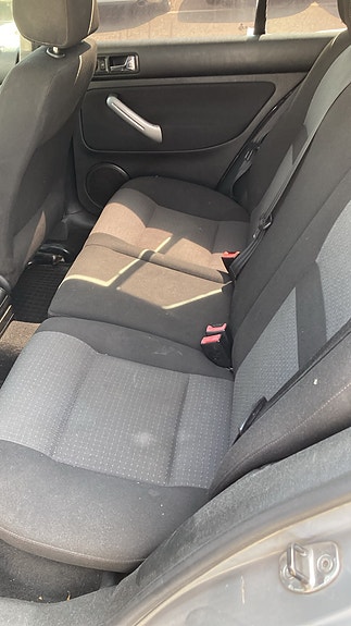 Volkswagen Golf IV 2 of 4