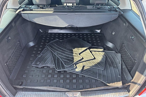 Mercedes-Benz C220 19 of 21
