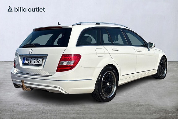 Mercedes-Benz C220 6 of 21