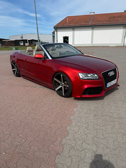 Audi Cabriolet 2 of 5