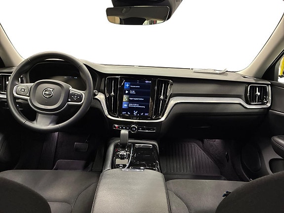 Volvo V60 5 of 16