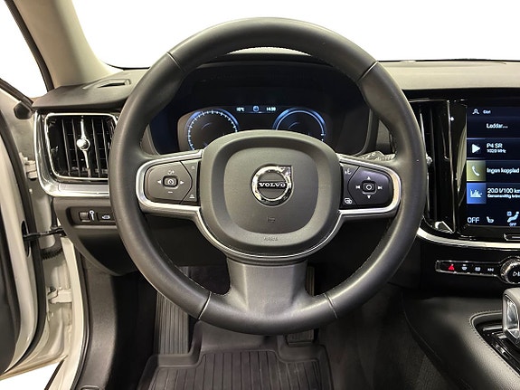 Volvo V60 10 of 16