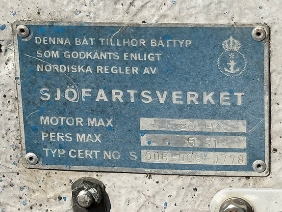 Örnvik 450, 25 hk, 4-takt 3 of 5