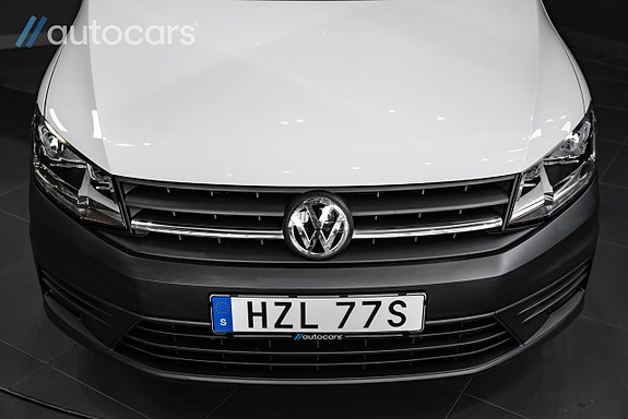 Volkswagen Caddy Maxi 10 of 30