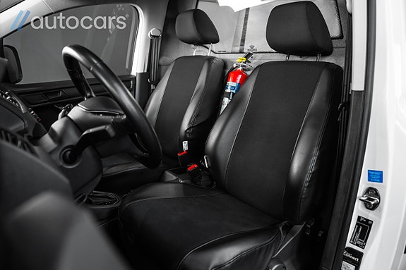 Volkswagen Caddy Maxi 29 of 30