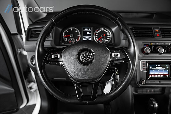 Volkswagen Caddy Maxi 19 of 30