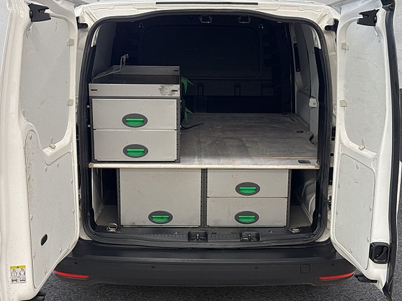 Volkswagen Caddy 9 of 24