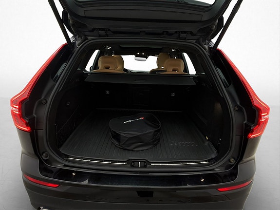 Volvo XC60 9 of 30