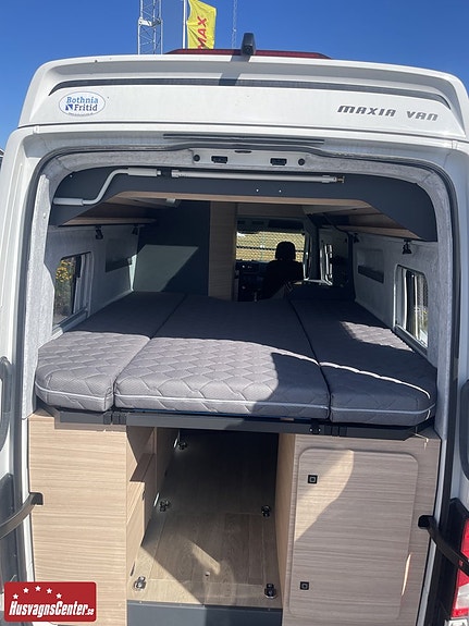 Hobby MAXIA VAN 680 ET 9 of 21
