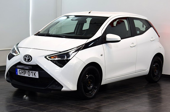 Toyota Aygo 4 of 5
