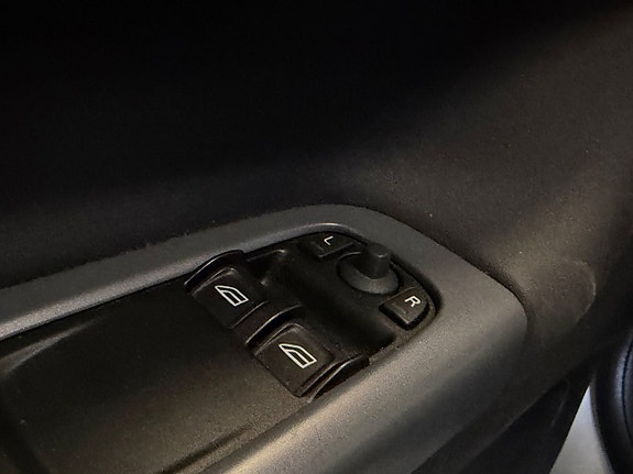 Volvo C30 7 of 19