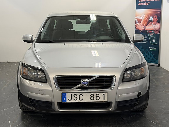 Volvo C30 2 of 5