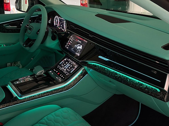 Audi Q8 25 of 30