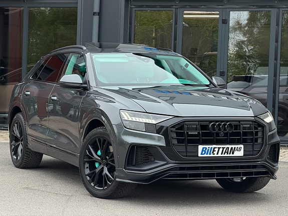Audi Q8 3 of 30