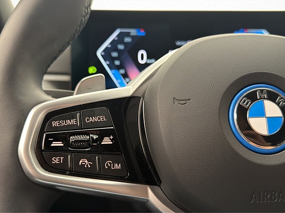 BMW 330e 15 of 30